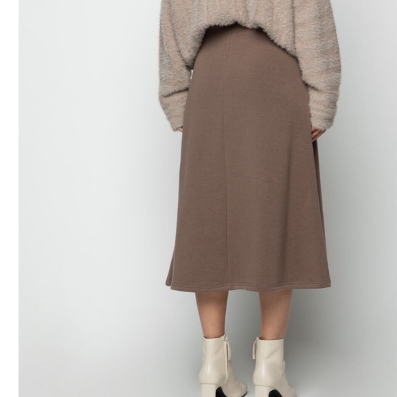 Fleece Skirt - Picture 2 of 5